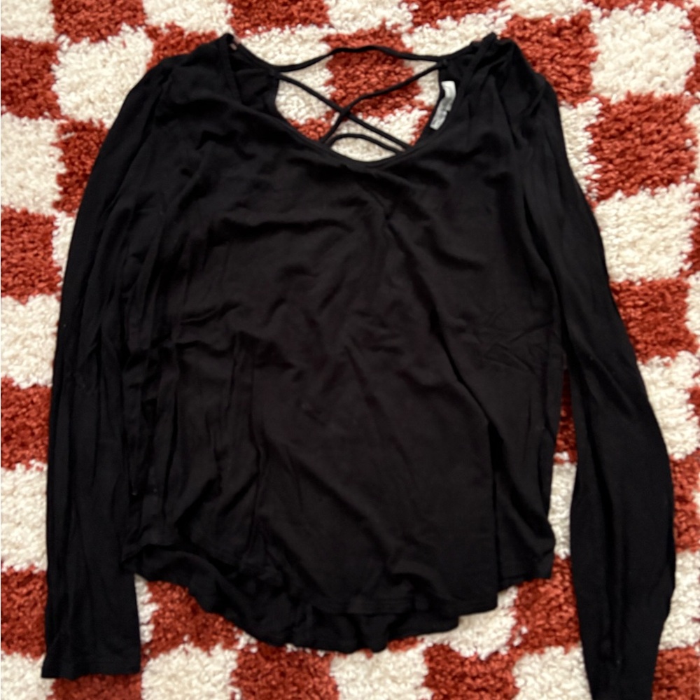 Women's Black Long Sleeve Top
